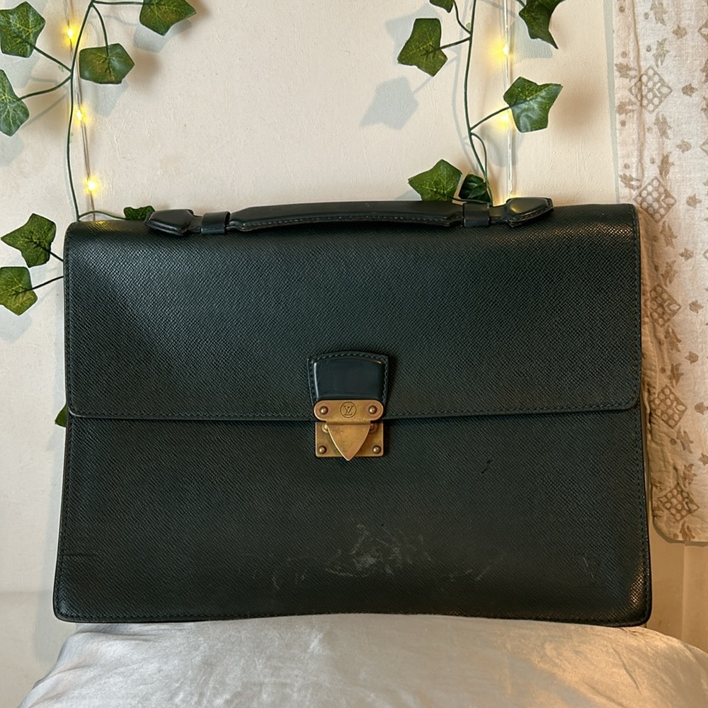 Authentic Louis Vuitton Green Taiga Leather Briefcase Gold Hardware And Handle